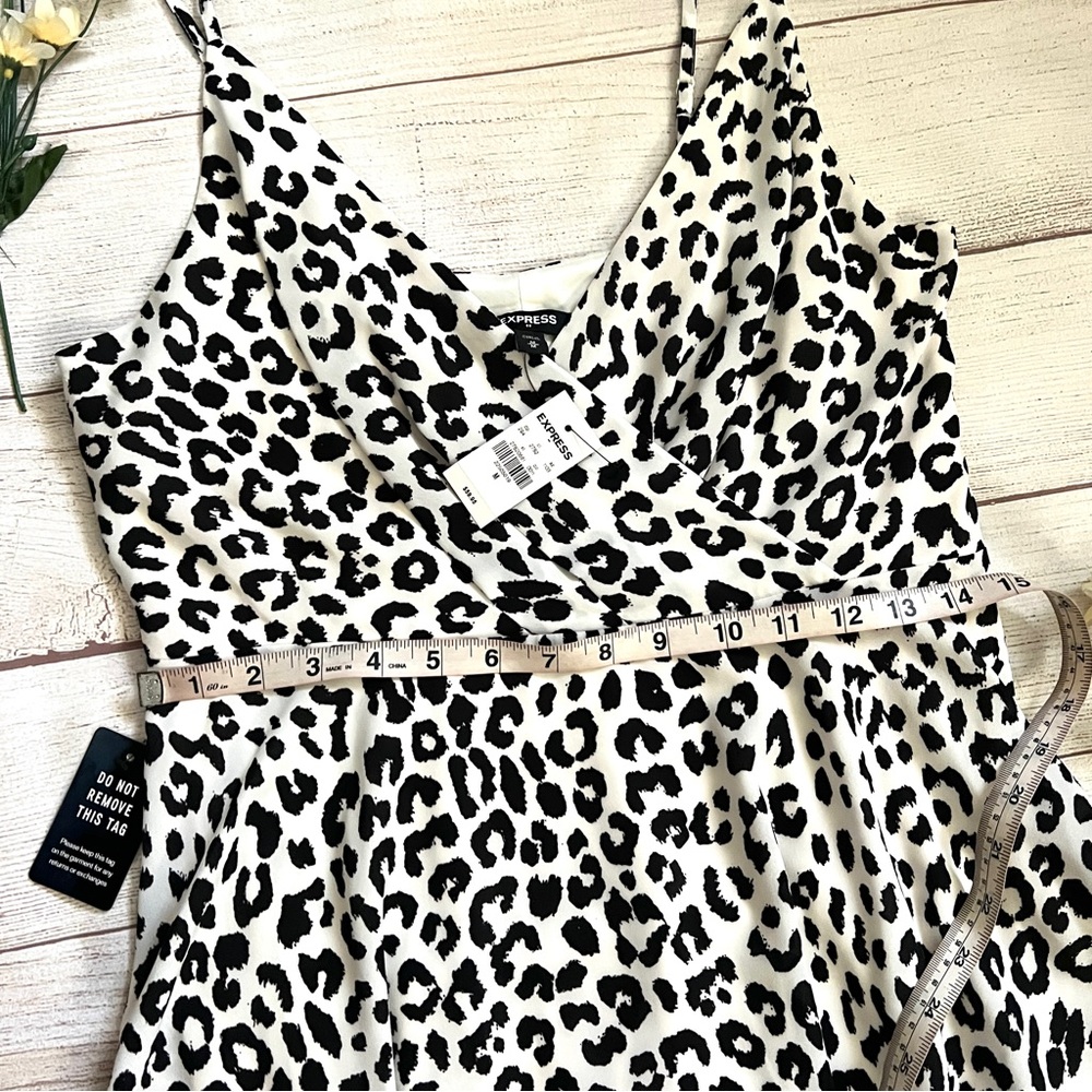 Express V-Neck Animal Print Mini Dress - Picture 13 of 16